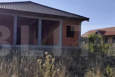 Casă cu 4 camere cu Teren 1657 Mp în Viile Satu Mare - 5