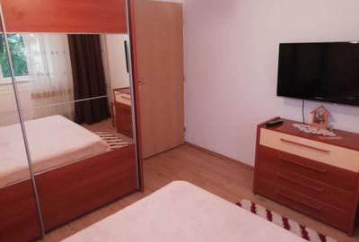 Apartament cu 3 camere decomandat în Bere - 8