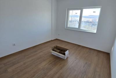 Apartament cu 3 camere în Central - 3