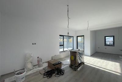 Duplex modern despartit prin baie - Mosnita Noua - 3