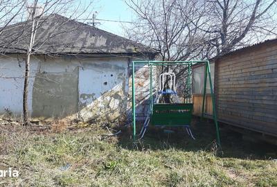 Teren de 400 mp, în Central
