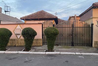 Casă cu 3 camere în Central - 6