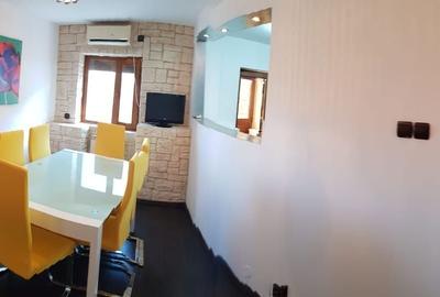 Apartament cu 2 camere decomandat în Central - 3