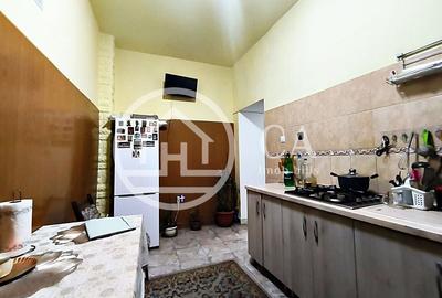 Proprietate mixta de vanzare apartament si spatiu comercial, Oradea - 1