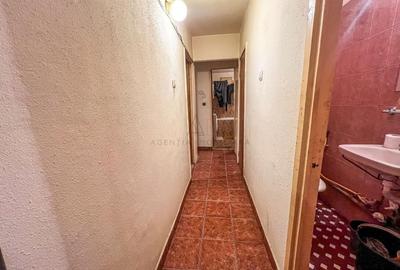 Apartament cu 3 camere decomandat în Drumul Taberei - 9