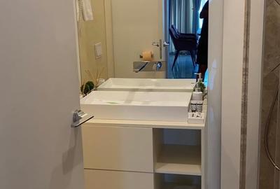 Vanzare 3 camere, la 10m de plaja Mamaia Nord - 7