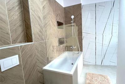 Apartament cu 3 camere în Central - 2
