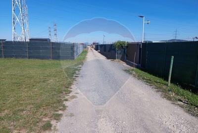 Teren agricol intravilan de 300 mp, în Triaj - 6