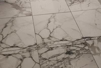 Casă cu 6 camere cu Teren 488 Mp în Central - 3