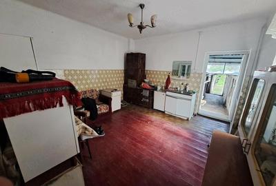 Casă cu 3 camere cu Teren 340 Mp în Central - 3