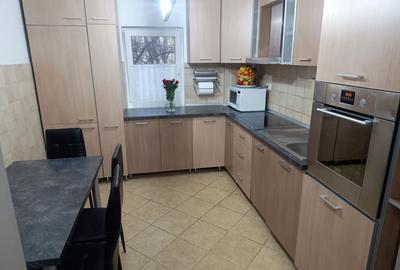 Apartament cu 4 camere decomandat, mobilat în Lipovei - 9