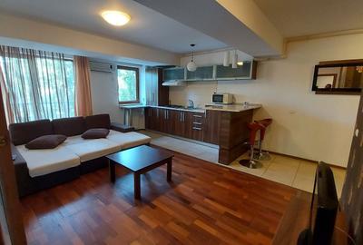 Apartament cu 2 camere decomandat, mobilat în Nord