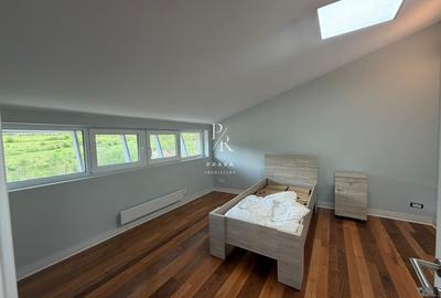 Duplex cu 8 camere cu Canalizare în Florești - 12