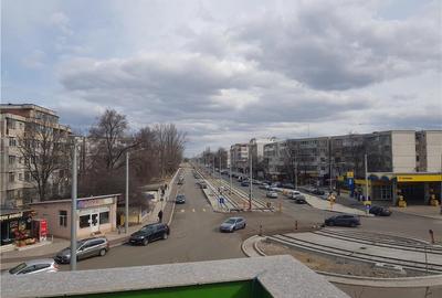 Spațiu comercial, de 580 mp, în Central - 1