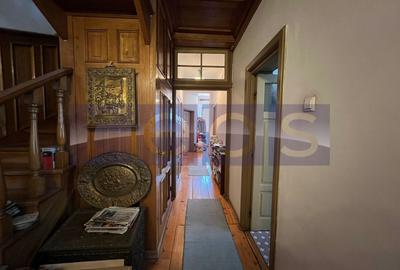 Casă individuală cu 12 camere cu Canalizare în Barbu Văcărescu - 20