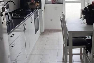 Apartament cu 2 camere decomandat în Central - 2
