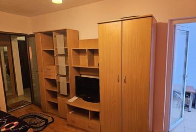 Garsonieră decomandată, mobilată în Dristor - 2