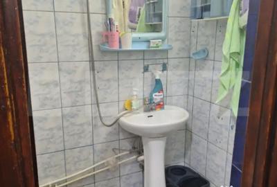 Apartament cu 3 camere semidecomandat în Valea Rosie - 6