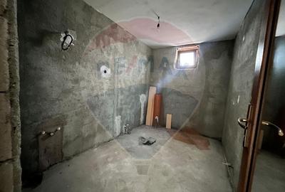 Casa / Vila cu 5 camere de vanzare - 21