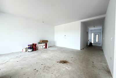 Casă individuală cu 3 camere cu Canalizare în Sânandrei - 3