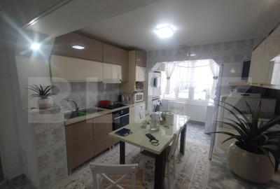 Apartament 2 camere,48mp,decomandat,etaj 3,zona centrala Nas - 1