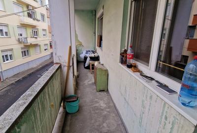 Apartament cu 3 camere semidecomandat în Ultracentral - 3