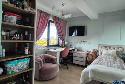 Apartament cu 3 camere în Central - 11