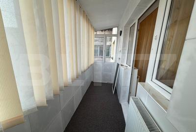 Apartament semidecomandat 2 camere, 49,46 mp, zona Micro 11 - 8