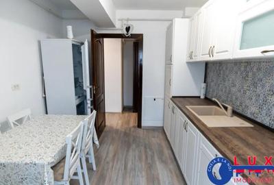 Apartament cu 2 camere decomandat în Pelican - 14