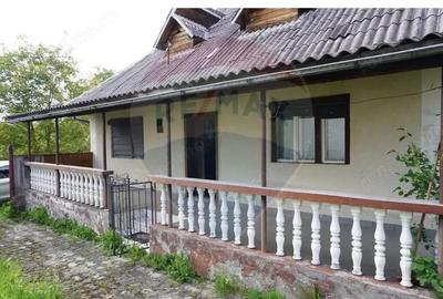 Casa / Vila cu 3 camere de vanzare - 11