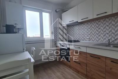 Apartament cu 2 camere, mobilat în Soarelui