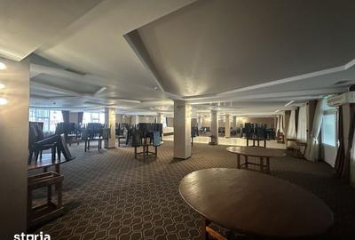 Spațiu comercial, de 1,200 mp, în Central - 9