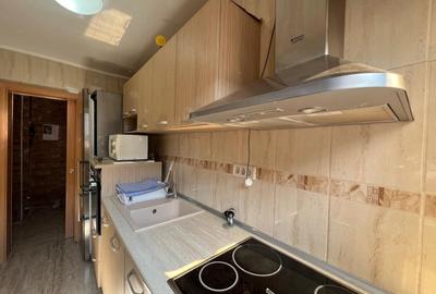 Apartament cu 3 camere semidecomandat, mobilat în Universitate - 12