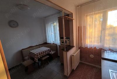 Chirie apartament 3 camere - 4