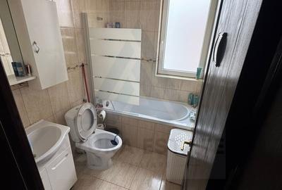 Casă cu 3 camere cu Canalizare în Central - 4