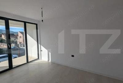 Casă cu 4 camere cu Teren 326 Mp în Central