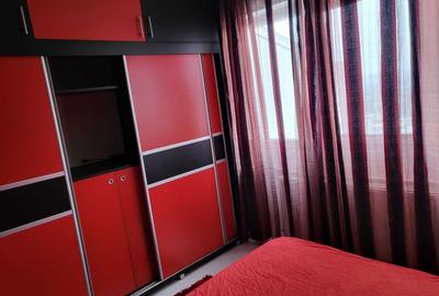 Apartament cu 2 camere semidecomandat, mobilat în Titan