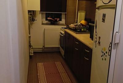 Apartament cu 2 camere semidecomandat în Fetești-Gară - 2