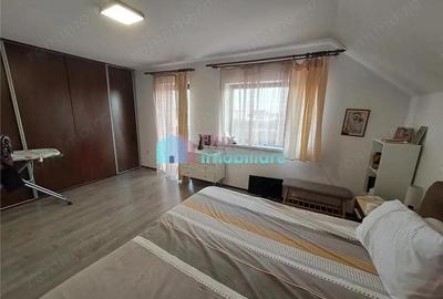 Casă cu 4 camere cu Teren 480 Mp în Moara - 1