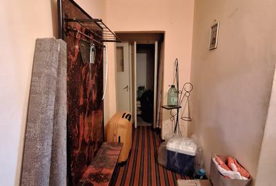 De vânzare – apartament cu 4 camere în Micro 20, zona Restaurantului „2 Cocoși” De vânzare – apartament cu 4 camere în Micro 20, zona Restaurantului „2 Cocoși” - 9