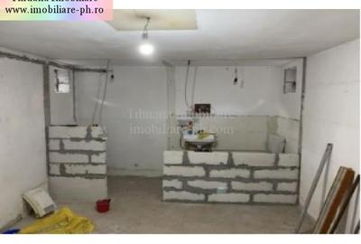 Spatiu comercial de vanzare : Sud-(str.Milcov) - 2