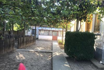 Casă cu 5 camere în Șimnicu de Sus - 2