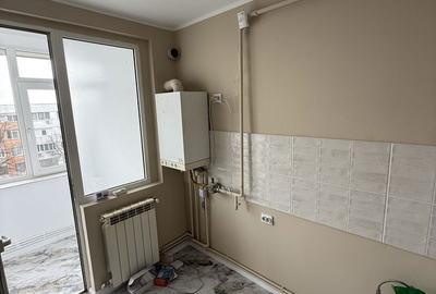 Apartament cu 2 camere semidecomandat în Micro 16 - 3