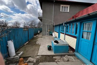 Casă cu 5 camere în Jurilovca - 4