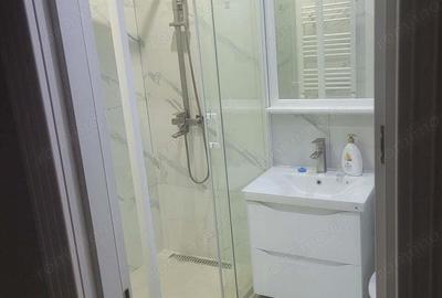 Garsonieră decomandată în Muncii