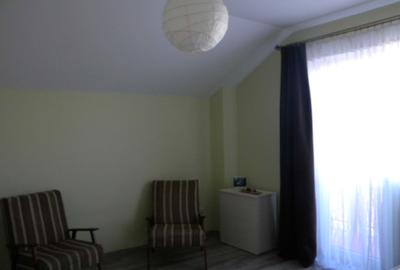 Apartament cu 4 camere decomandat în Lotrioara - 7
