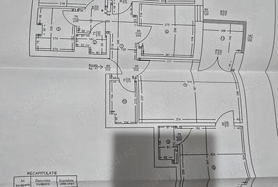 Apartament cu 4 camere decomandat în Central - 1