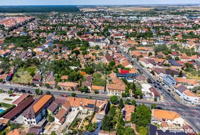 Casă cu 7 camere cu Teren 1015 Mp în Central - 3