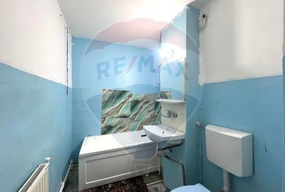 Apartament cu 2 camere de vânzare pe strada Metalurgiei - 5