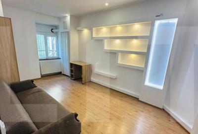 Apartament de vanzare, cu 3 camere, zona ultracentrala - 3